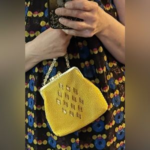 Beautiful vintage evening bag. Offers welcome!